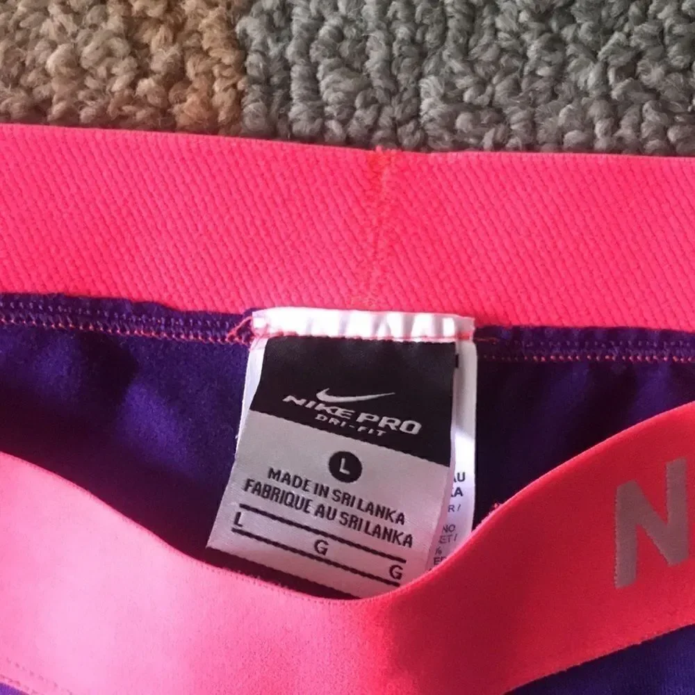 EUC NIKE PRO LEGGINGS SIZE LARGE DRI FIT